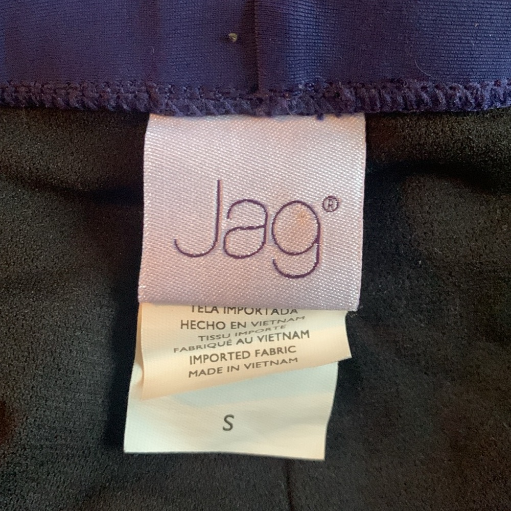 Jag 2 piece swimsuit. Size small. Never worn. - Picture 5 of 8